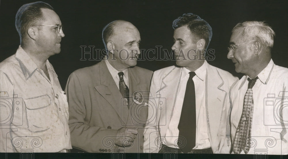 1952 Press Photo Attendees of Eisenhower rally at Dairyland Farms in Alabama - Historic Images