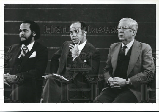 1981 Judge G. Ross Bell, Family Court Judge with Others at Program - Historic Images
