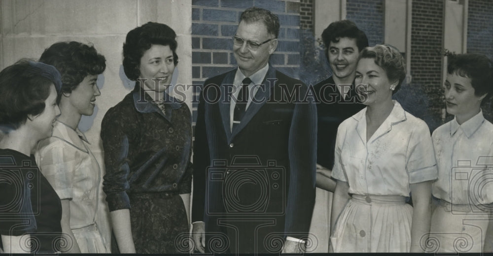 1960, Senior Students of Jacksonville State College and John P. Tyson - Historic Images