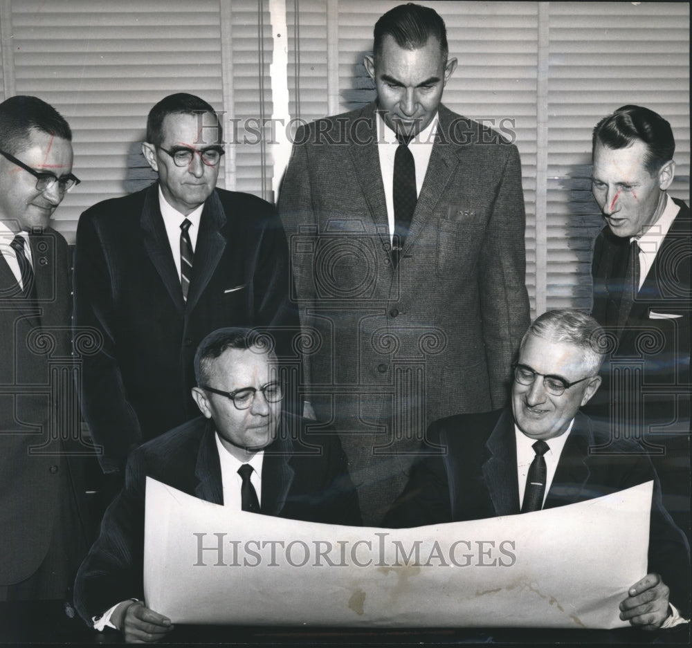 1962 Press Photo Vestavia Hills Methodist Church&#39;s building committee members - Historic Images