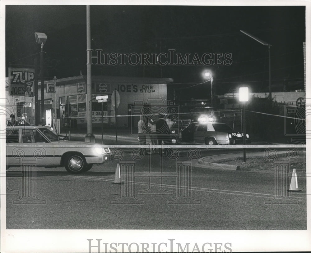 1987, Scene of Shooting of Birmingham, Alabama Police Officer - Historic Images