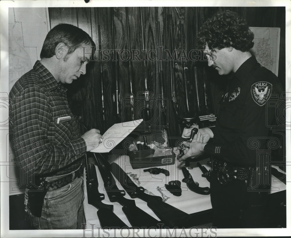 1979, Pleasant Grove police with confiscated Guns from Burglaries - Historic Images