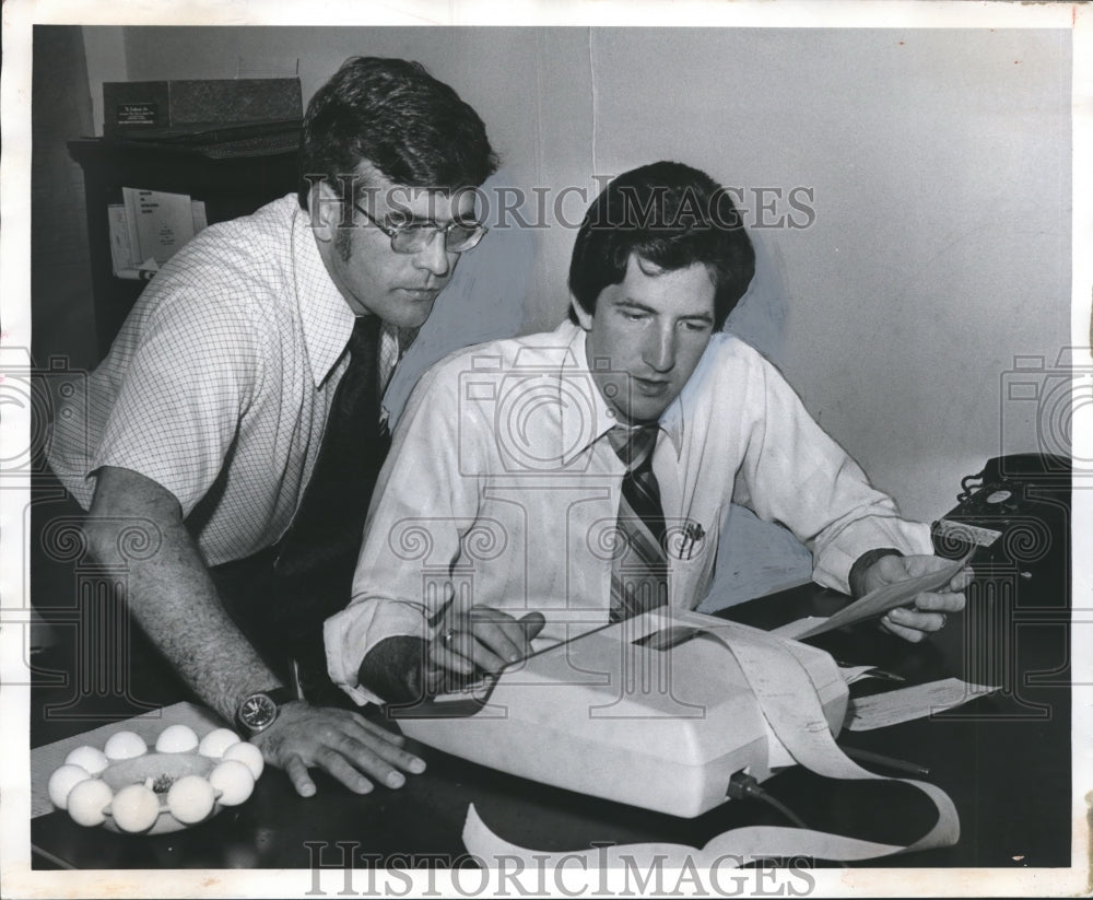 1977 Mayor Evan Veal and Howell launch Tarrant tax enforcement Plan - Historic Images