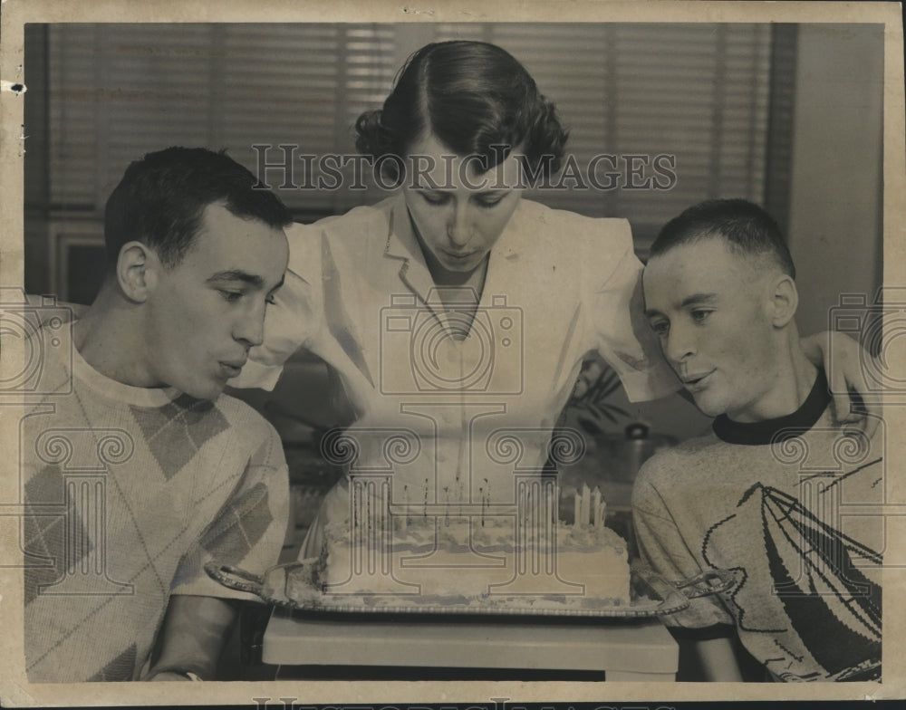 1954, Birthday party at the Crippled Children&#39;s Clinic, Birmingham - Historic Images