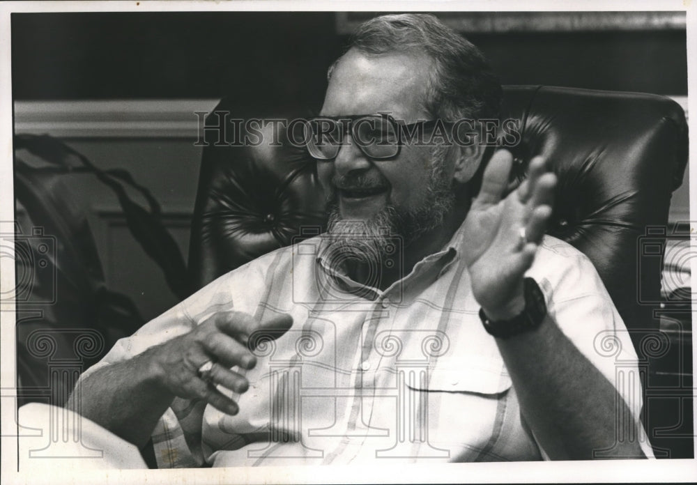 1989, Methodist minister Byron White hiked Appalachian Trail, Alabama - Historic Images