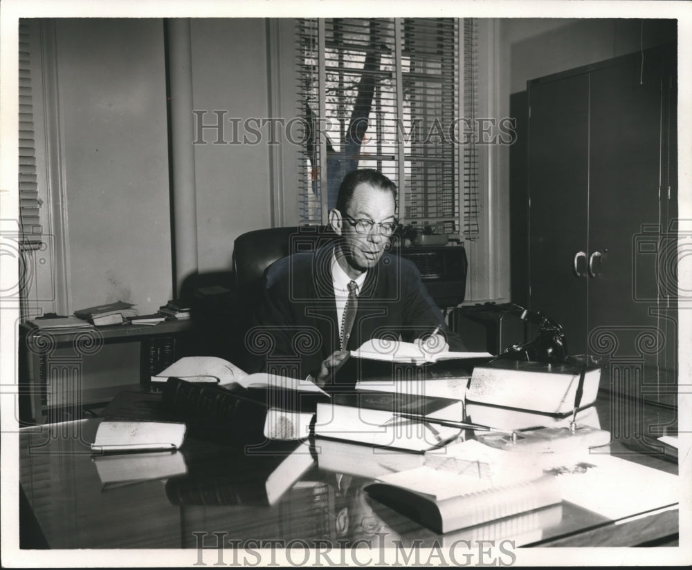 1959 Press Photo S. Reese White, Insurance Director, Alabama Capitol - abna30109 - Historic Images