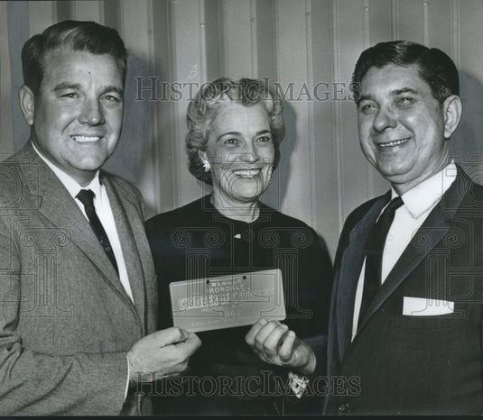 1963 Press Photo Norris Underwood, president of Irondale Chamber of Commerce - Historic Images