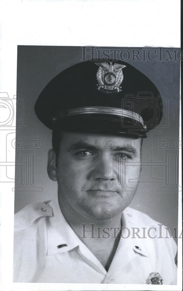 1970 Press Photo Mountain Brook, Alabama Police Lieutenant John Haley - Historic Images