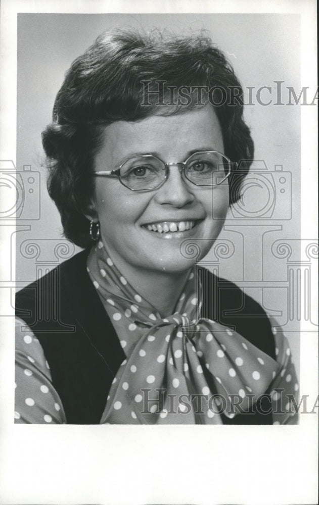 1976, Mrs. Betsy (John) Faucette, Candidate for Jefferson County - Historic Images