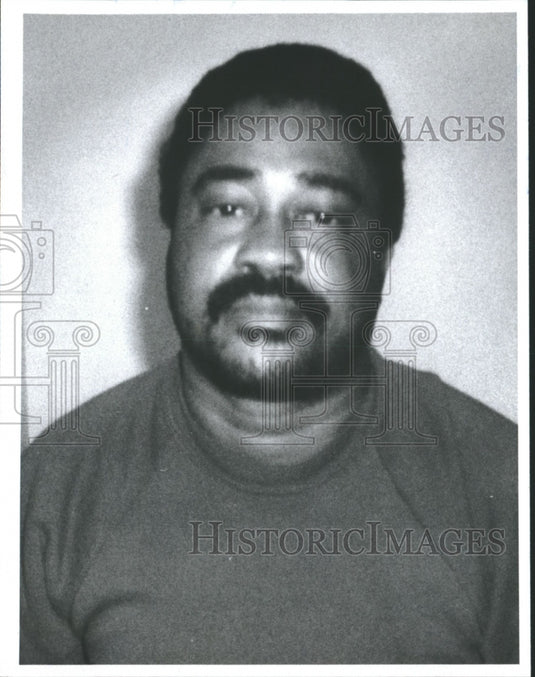 1991 John Gaiter, arrested in drug bust at John's Fish Market - Historic Images
