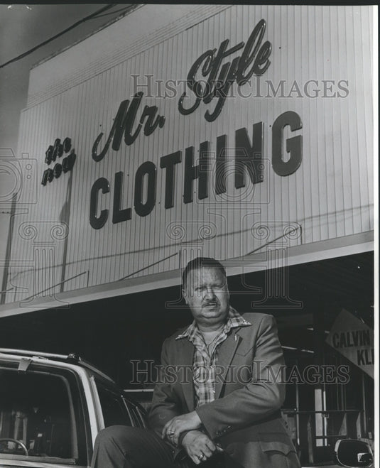 1983, Bob Files' store in Bessemer, Mr. Style Clothing - abna30506 - Historic Images