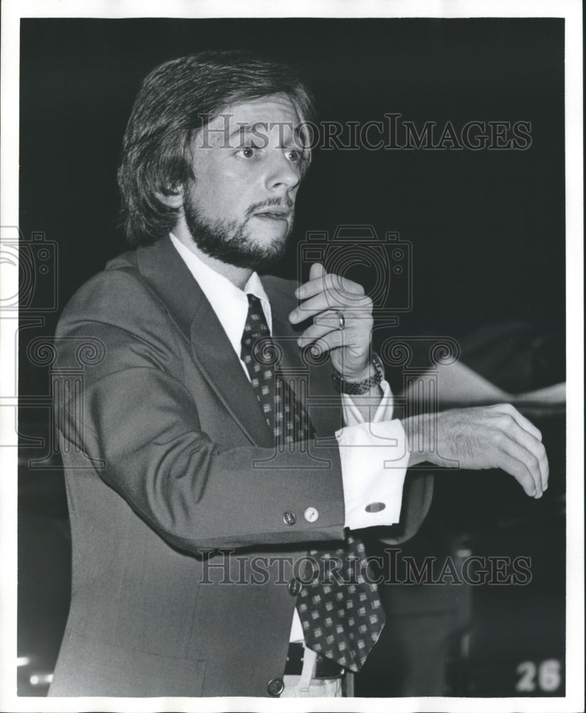 1977 Thomas Gibbs, musician - Historic Images