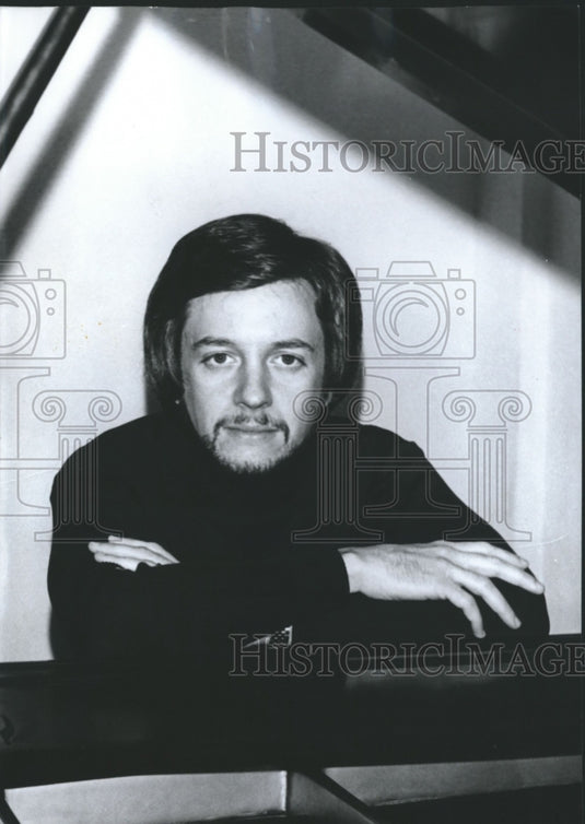 1977, Thomas Gibbs, Jr. - Conductor - abna30691 - Historic Images