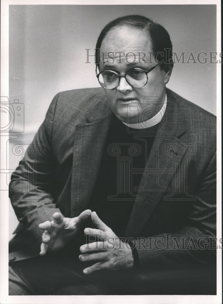 1990 The Very Reverend Laurence A. Gipson, Dean Advent Cathedral - Historic Images