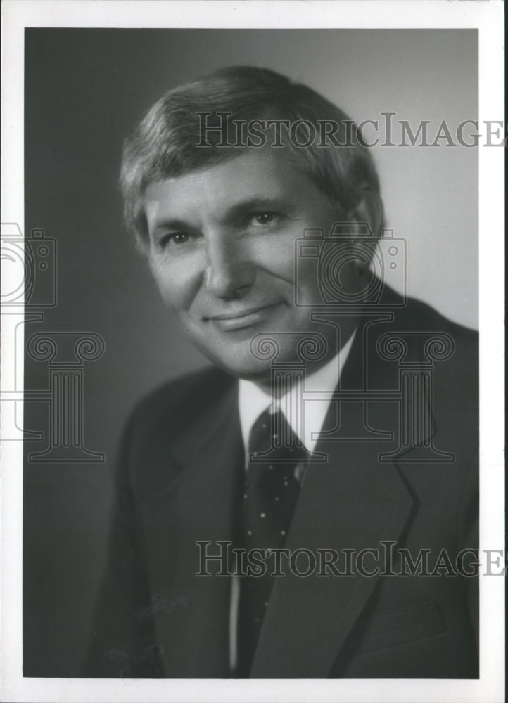 1978, Robert D. Ginwright, President Diamond Alloy Castings, Alabama - Historic Images