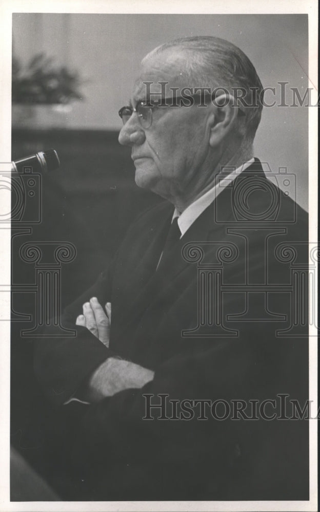 1965, Senator Walter Givhan led fight for farm bills - abna30739 - Historic Images