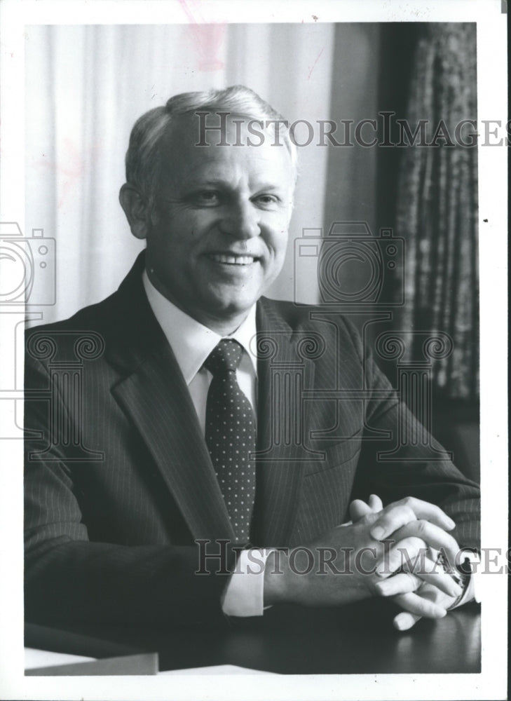 1982 Press Photo Dr. H. Hanley Funderburk, Auburn University, Alabama - Historic Images