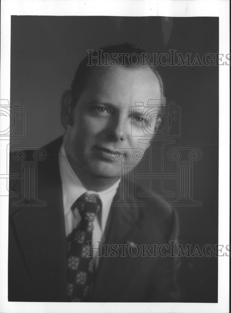 1974 Press Photo Mark H. Hardin, Nelson Brantley Glass Co, Birmingham - Historic Images