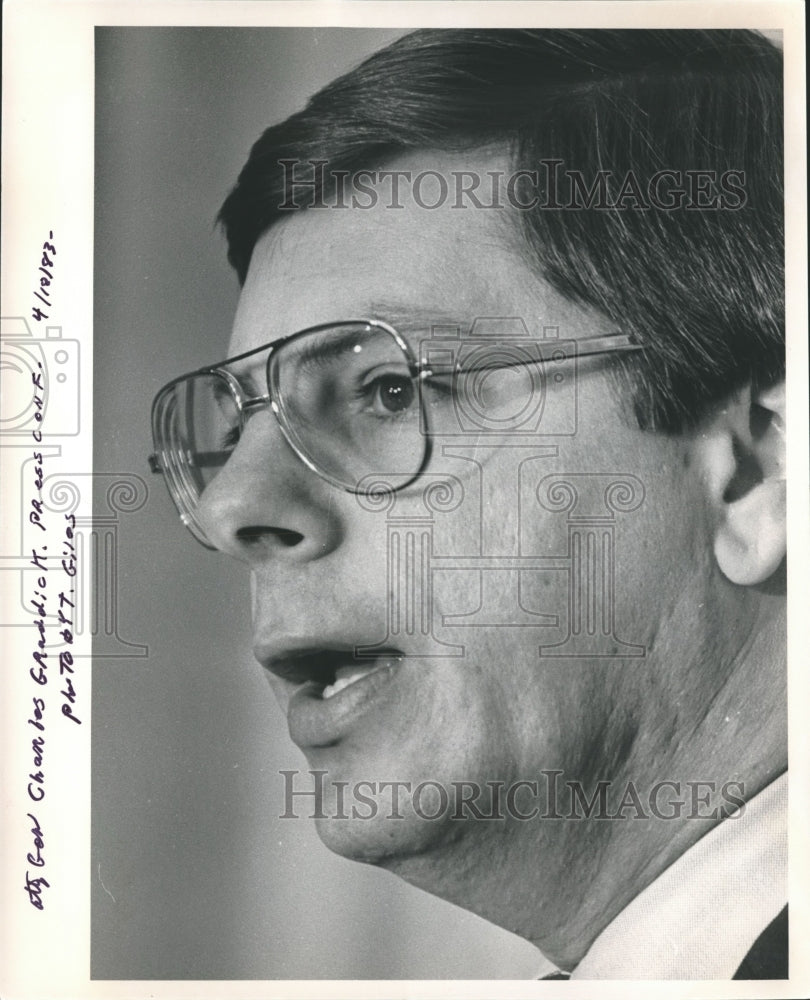 1983 Charles Graddick, Alabama attorney general at press conference - Historic Images