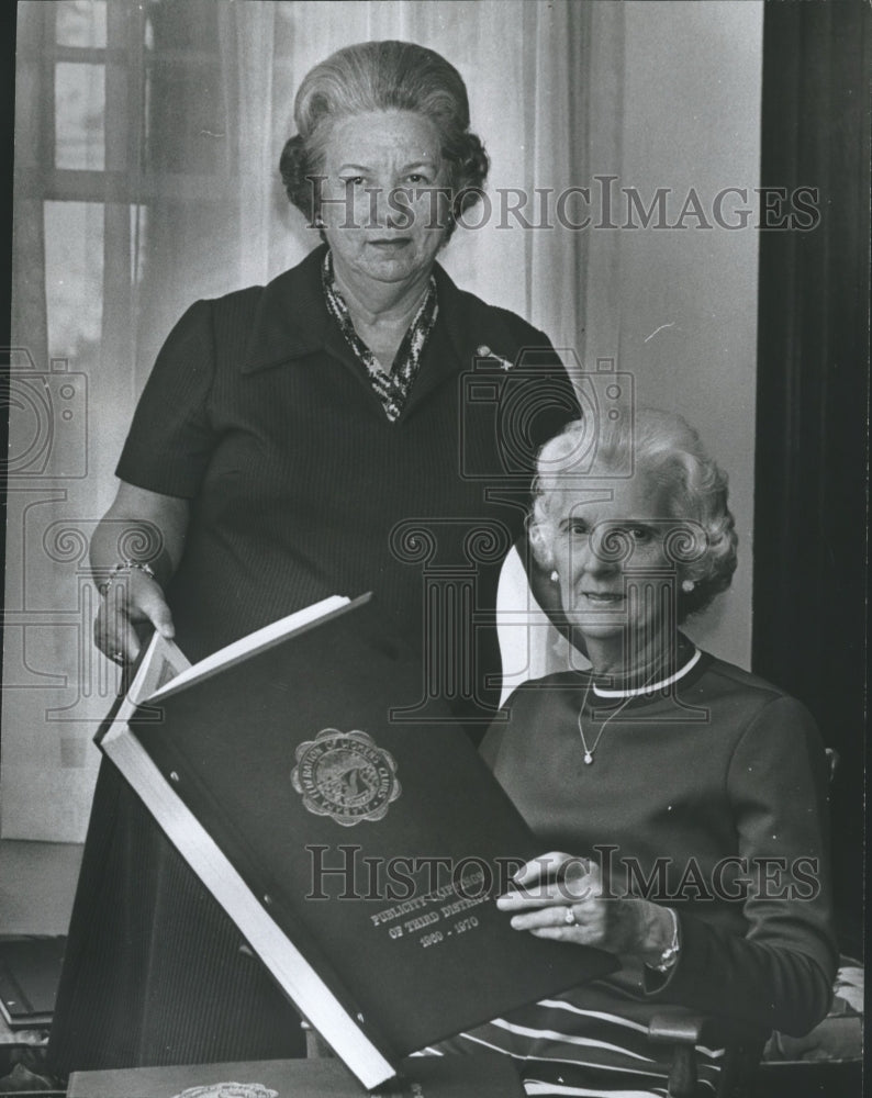 1972, Alabama Federation of Women&#39;s Clubs Look Towards Busy Year - Historic Images