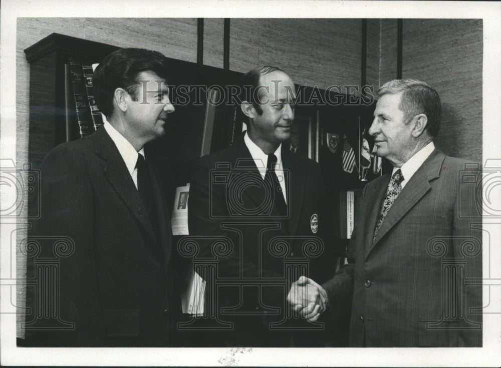 1976 Press Photo Captain Irvin Fields, University of Alabama Police Department - Historic Images