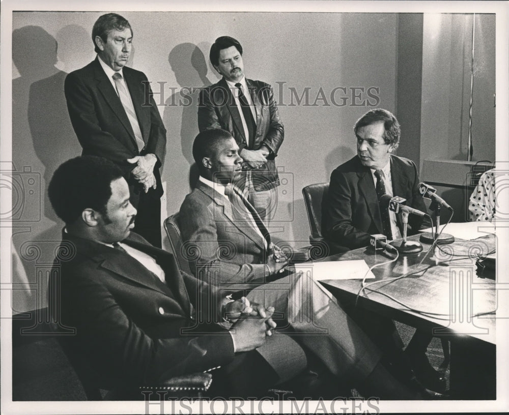 1987, Robert hall and Attorney Henry Pitts in press conference - Historic Images