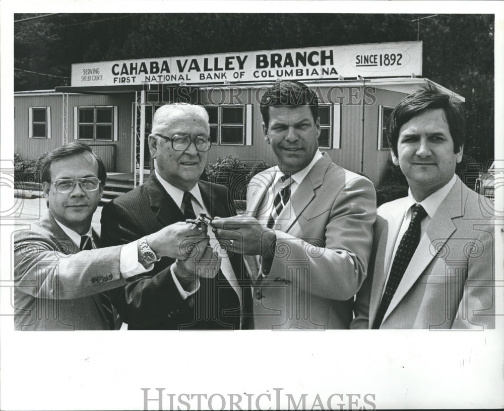 1982 Sheriff&#39;s deputies new home to be in old bank building, Alabama - Historic Images