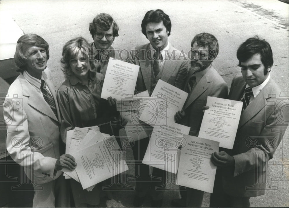 1979 Brett Guge & Reporters for The Birmingham News with News Awards - Historic Images