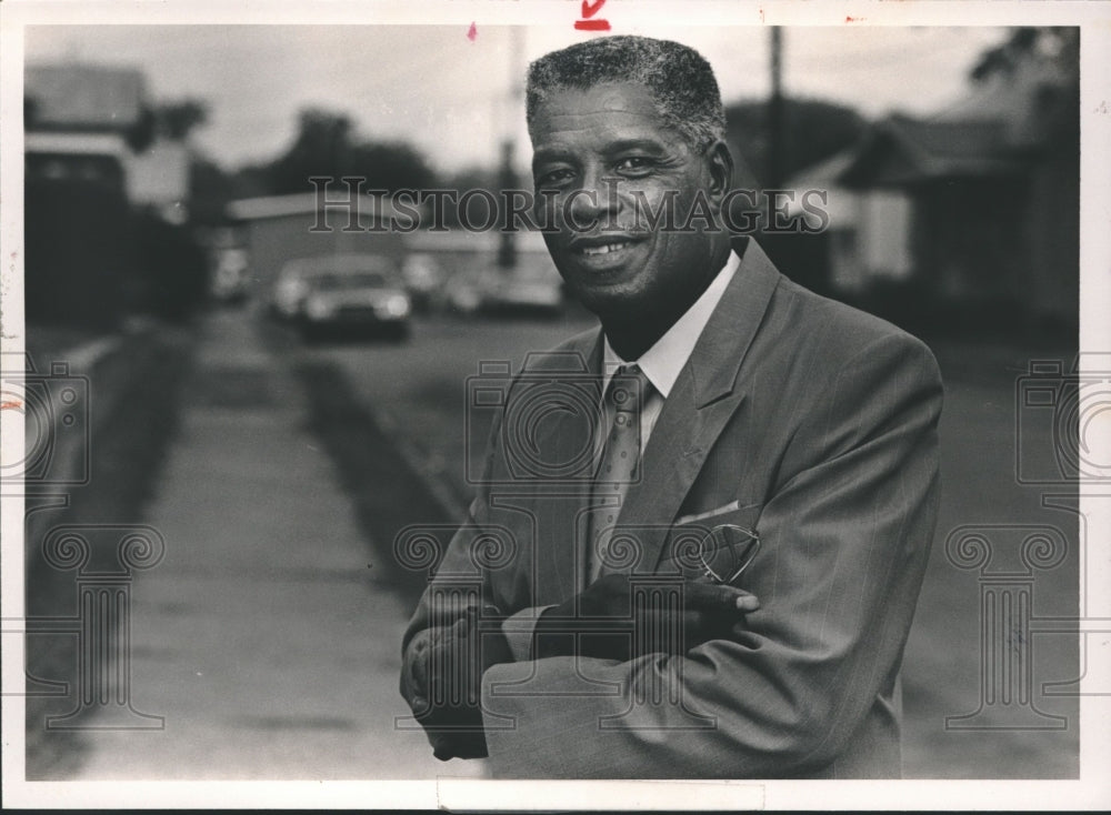 1989 Aldrich Gunn, President of Kingston Neighborhood Association - Historic Images