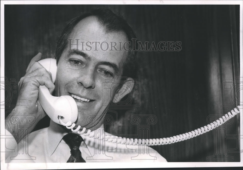 1990 Press Photo Politician Jim Gunter, Election Night - abna31403 - Historic Images