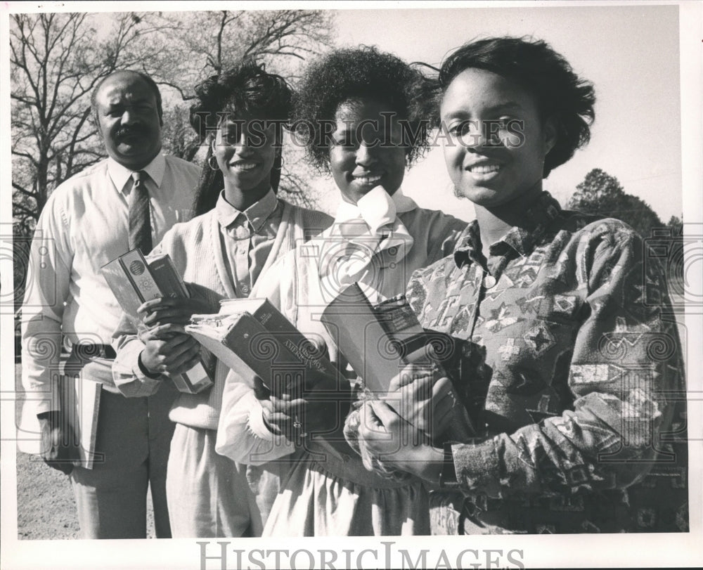 1988, Paramount High School principal and students, Green County - Historic Images