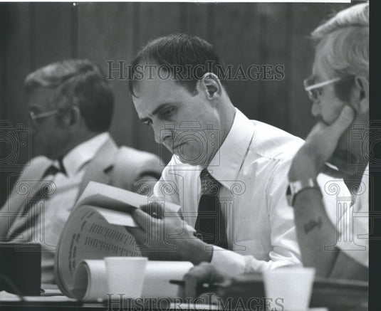 1982, Gus Gutzwiller, city workers representative, Alabama - Historic Images