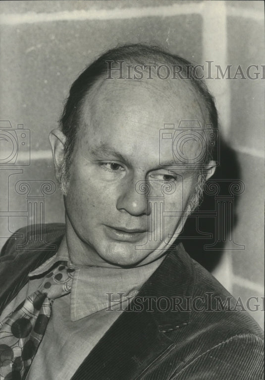 1976 John Holi, Educator - Historic Images