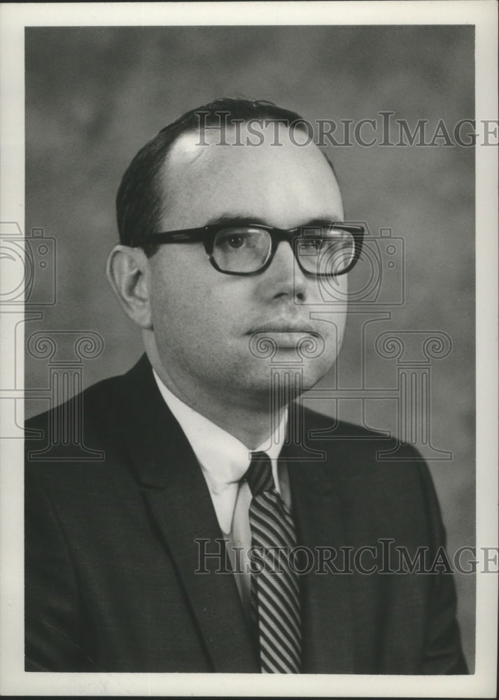 1969 Press Photo Richard Holmes, Legal Advisor to Alabama Governor - abna31836 - Historic Images