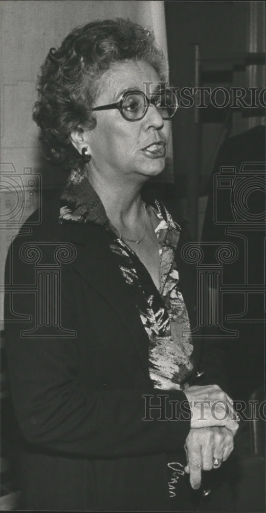 1981 Jane House, Operation New Birmingham Director, speaks - Historic Images