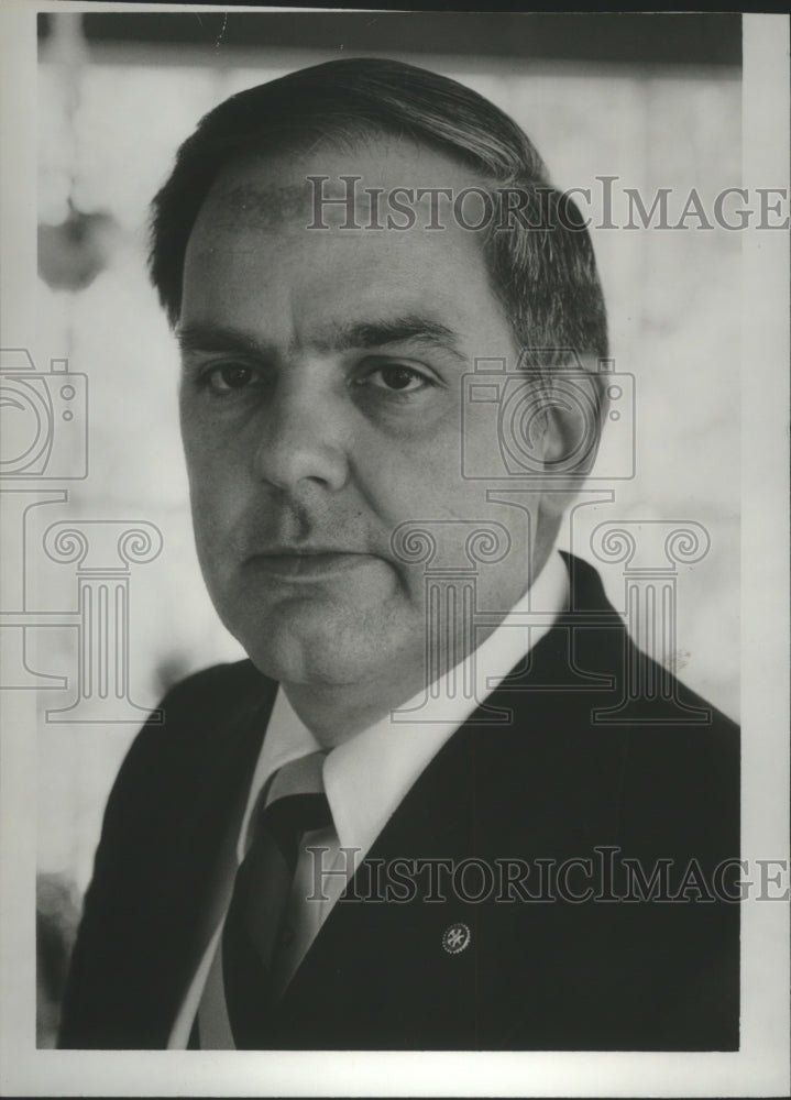 1980 Lester Hollans, Samford University - Historic Images