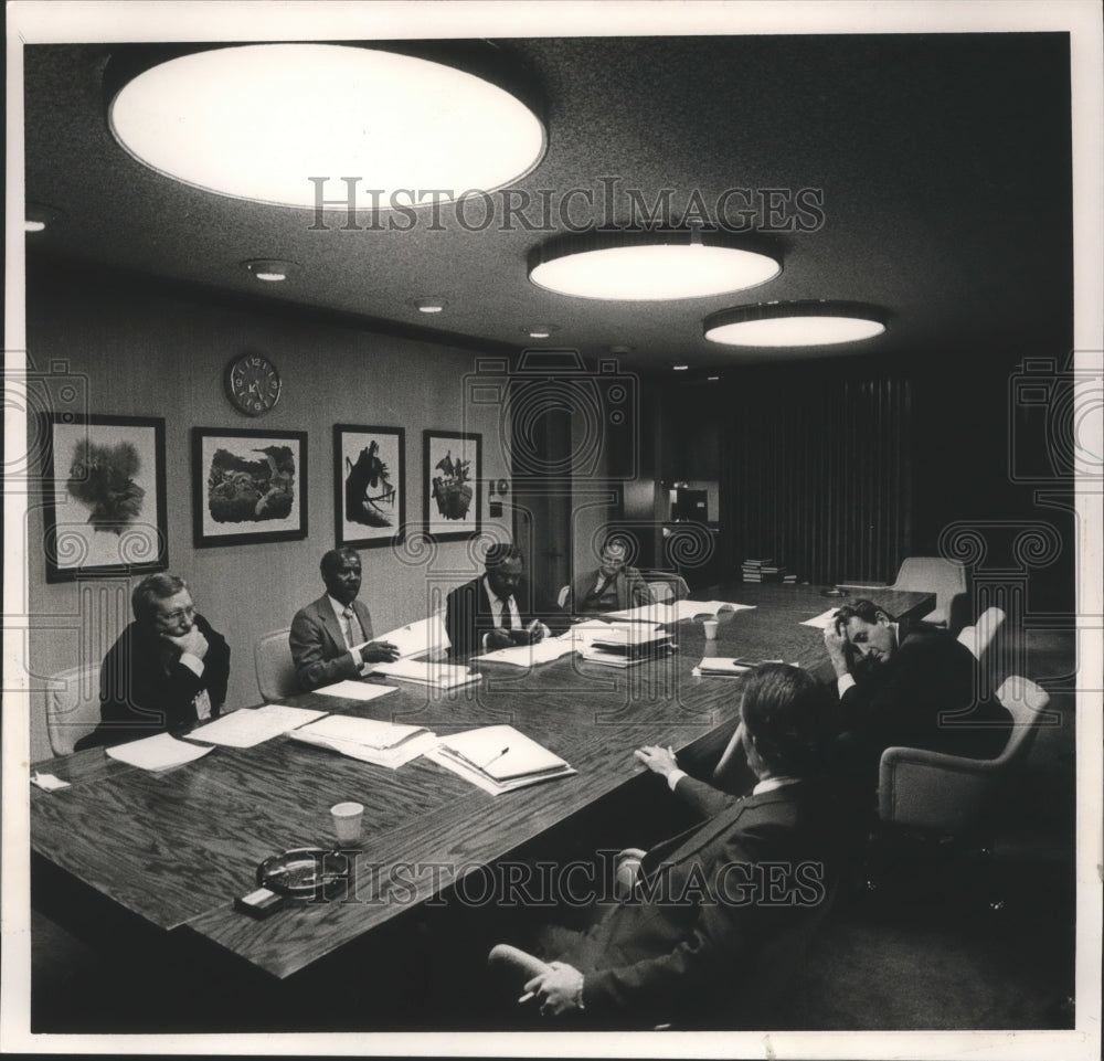 1986 Jefferson County Commission Members at Desk - Historic Images