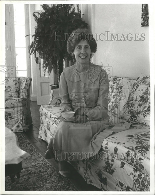 1982, Bobbie Jones - abna32270 - Historic Images