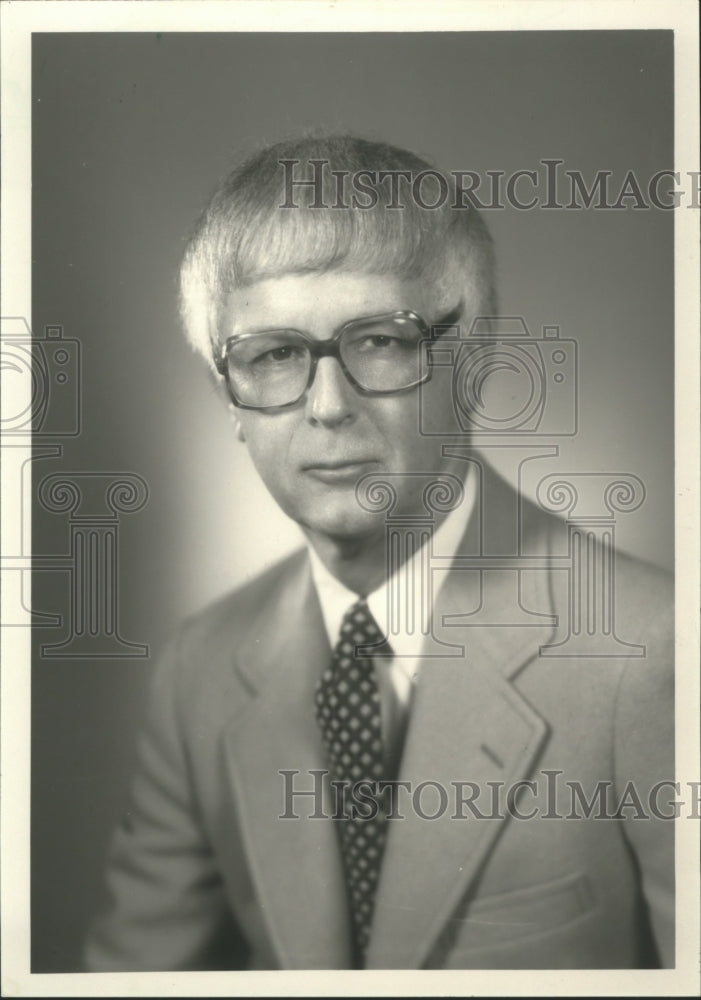 1985, Dr. John W. Kirklin, M.D., Heart Surgeon - abna32334 - Historic Images