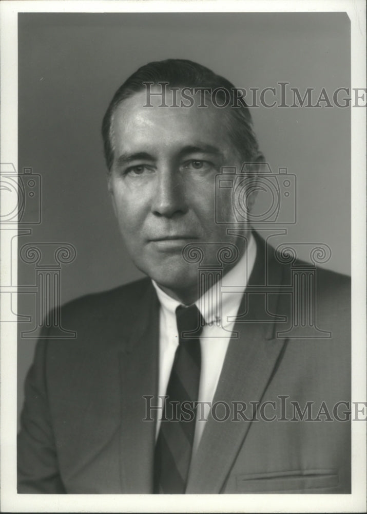 1973 Press Photo Charles M. Hunter, Southern Natural Gas, Alabama - abna32461 - Historic Images