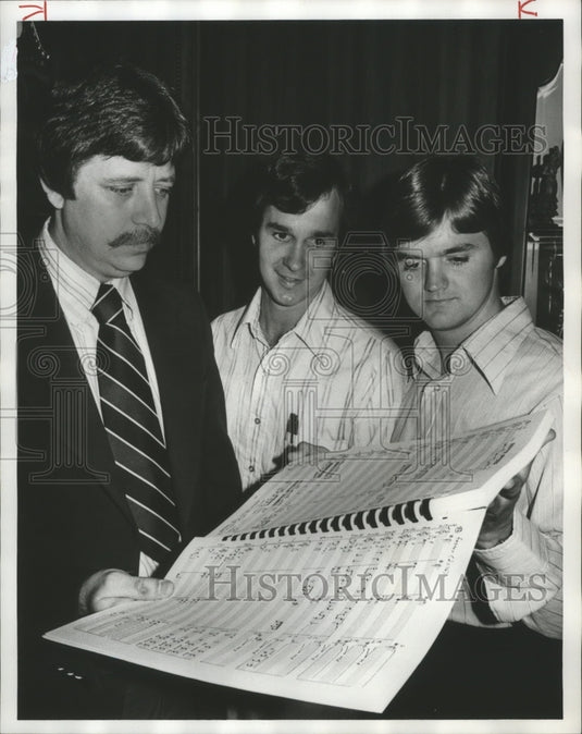 1978 Samford University Music Professor Dr. James Jensen & Students - Historic Images