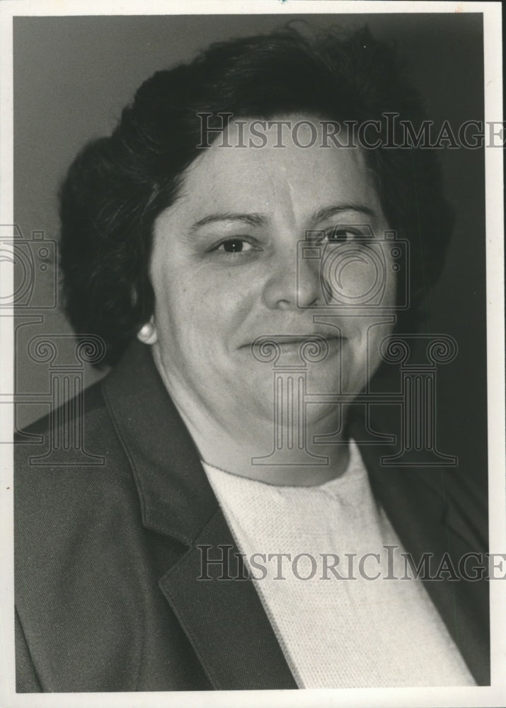 1988 Press Photo Patricia A. Hoban-Moore Director Birmingham Housing Authority - Historic Images