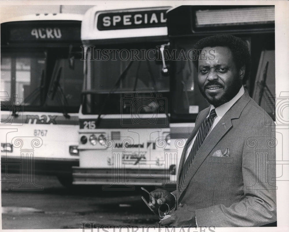 1988, Doctor Bernard Kincaid, Max Chairman, with Buses - abna32848 - Historic Images