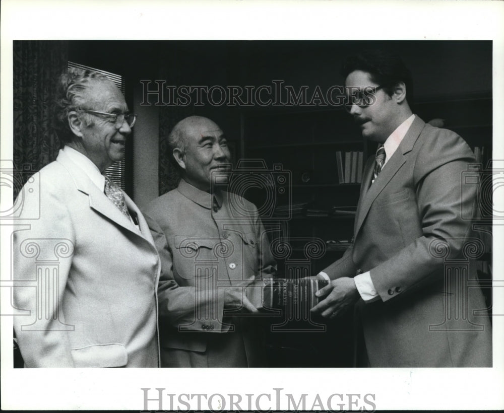 1983, Doctor Robert Hingson and son Luke with Doctor Chin Ma of China - Historic Images