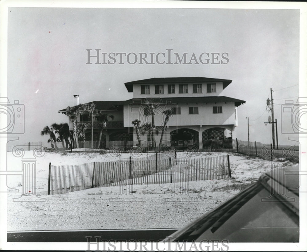 1981 Press Photo Fob James home in Gulf Shores, Alabama, beach side home - Historic Images