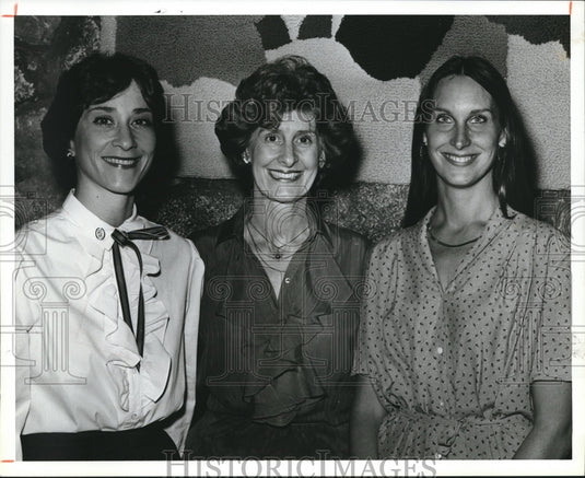 1981, Alabama's First Lady Bobbi James with Others at Jewish Luncheon - Historic Images