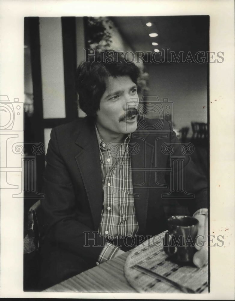1982 Conductor Bruce Hangen relaxes over coffee in Birmingham - Historic Images