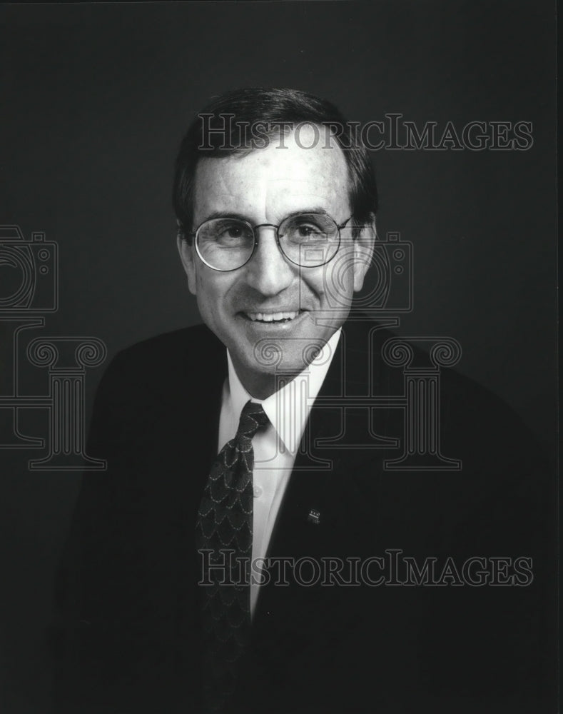 1996 Vic Kelley - Historic Images