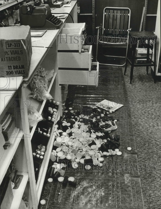 1979, Talladega Landham Drug Company Robbery, Pill Bottles everywhere - Historic Images