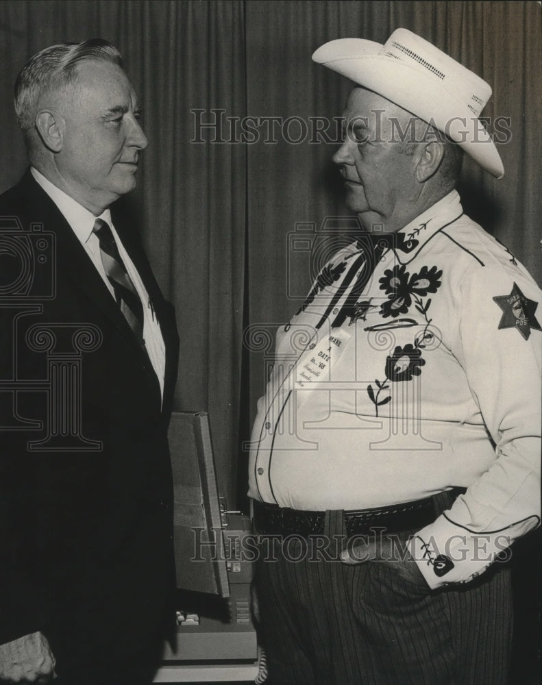 1966 Press Photo Edward W. Kuhn of American Bar Association with Elby Anderson - Historic Images